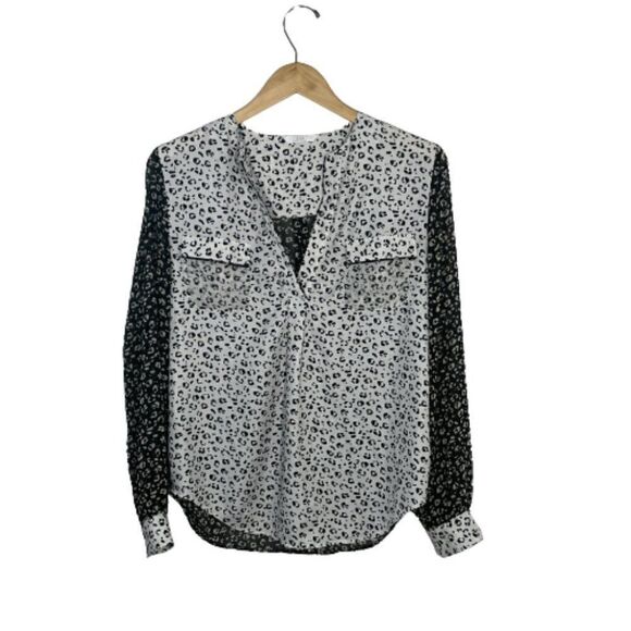 ZOA New York Silk Blouse Animal Print Size Small - Picture 1 of 13